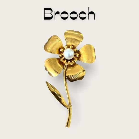 Gold Tone Flower Brooch With Faux Pearl - Picture 1 of 10